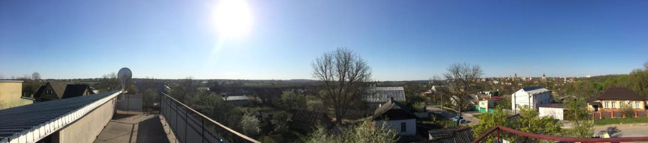 Rooms With Fortetsya View Kamianets-Podilskyi Exterior photo